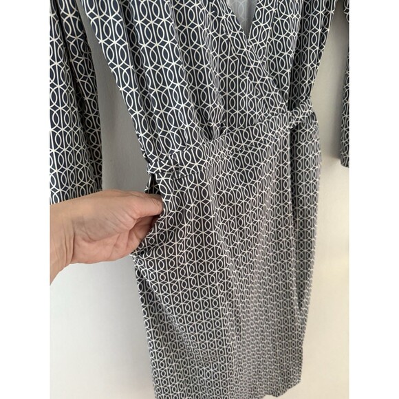 ELLIE KAI Women’s 2 Wrap Dress Black/Blue White V-Neck 3/4 Sleeve Knee Length - Picture 2 of 7